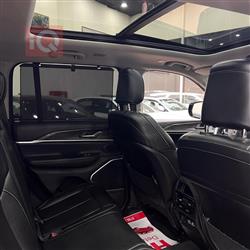 جیپ گراند شیرۆکی